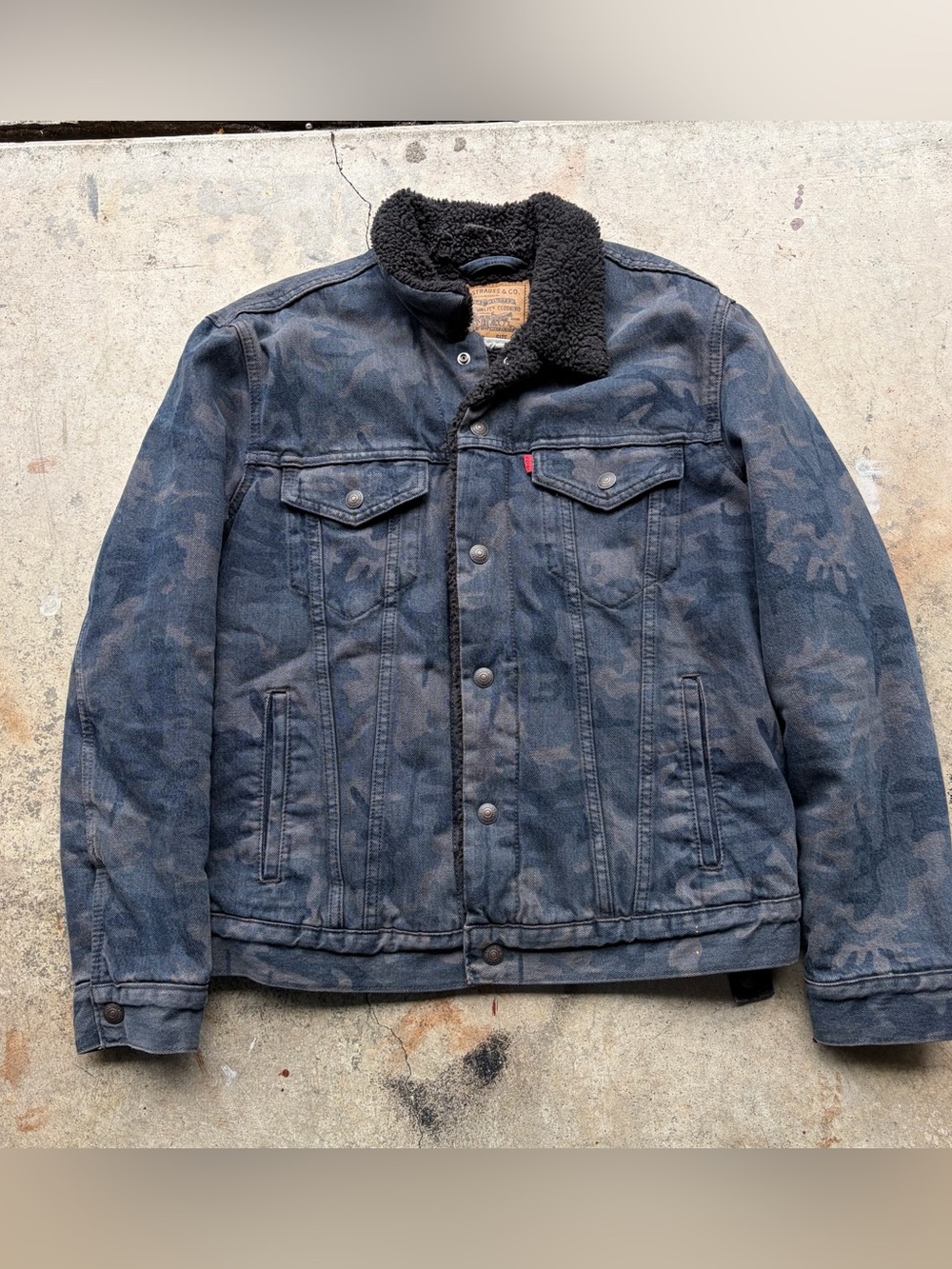 Levi’s Fresh Leaves Justin Timberlake Camo Denim Sherpa Trucker Jacket